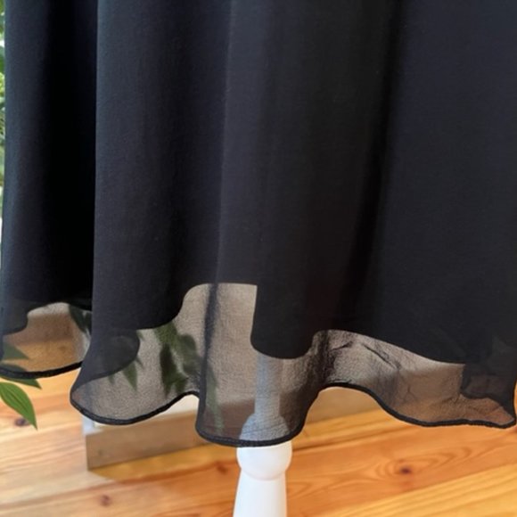 Tadashi Collection Chiffon Halter Dress, size 4 - Picture 8 of 15